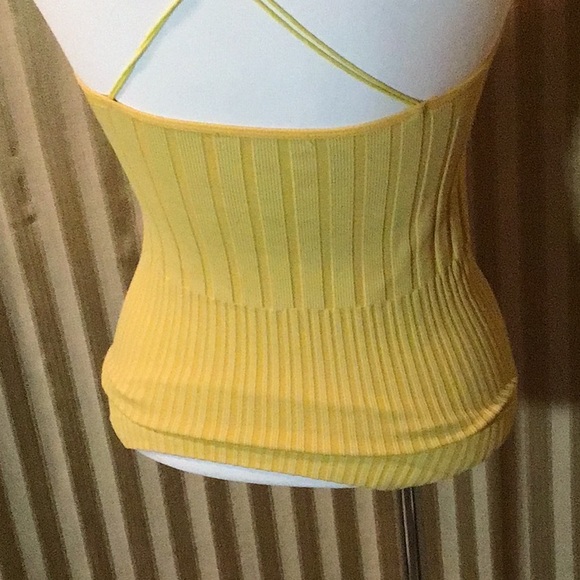 Fabulous Retro Halter - Picture 3 of 3